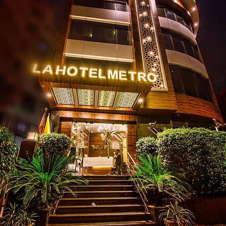 ลา โฮเต็ล เมโทร Hotel มุมไบ ภายนอก รูปภาพ